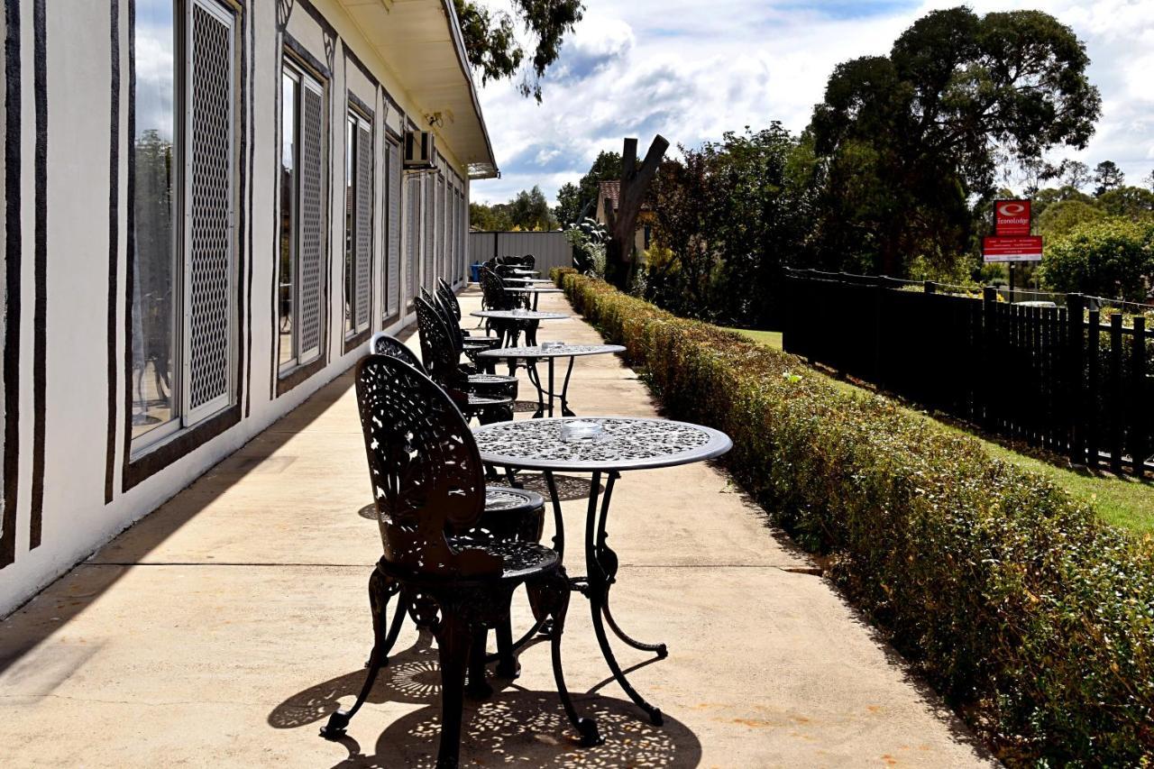 Armidale Inn エクステリア 写真